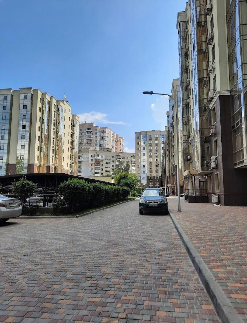 Маршала Малиновського 18 Б 12 Жемчужина Квартира Odessa Exterior foto